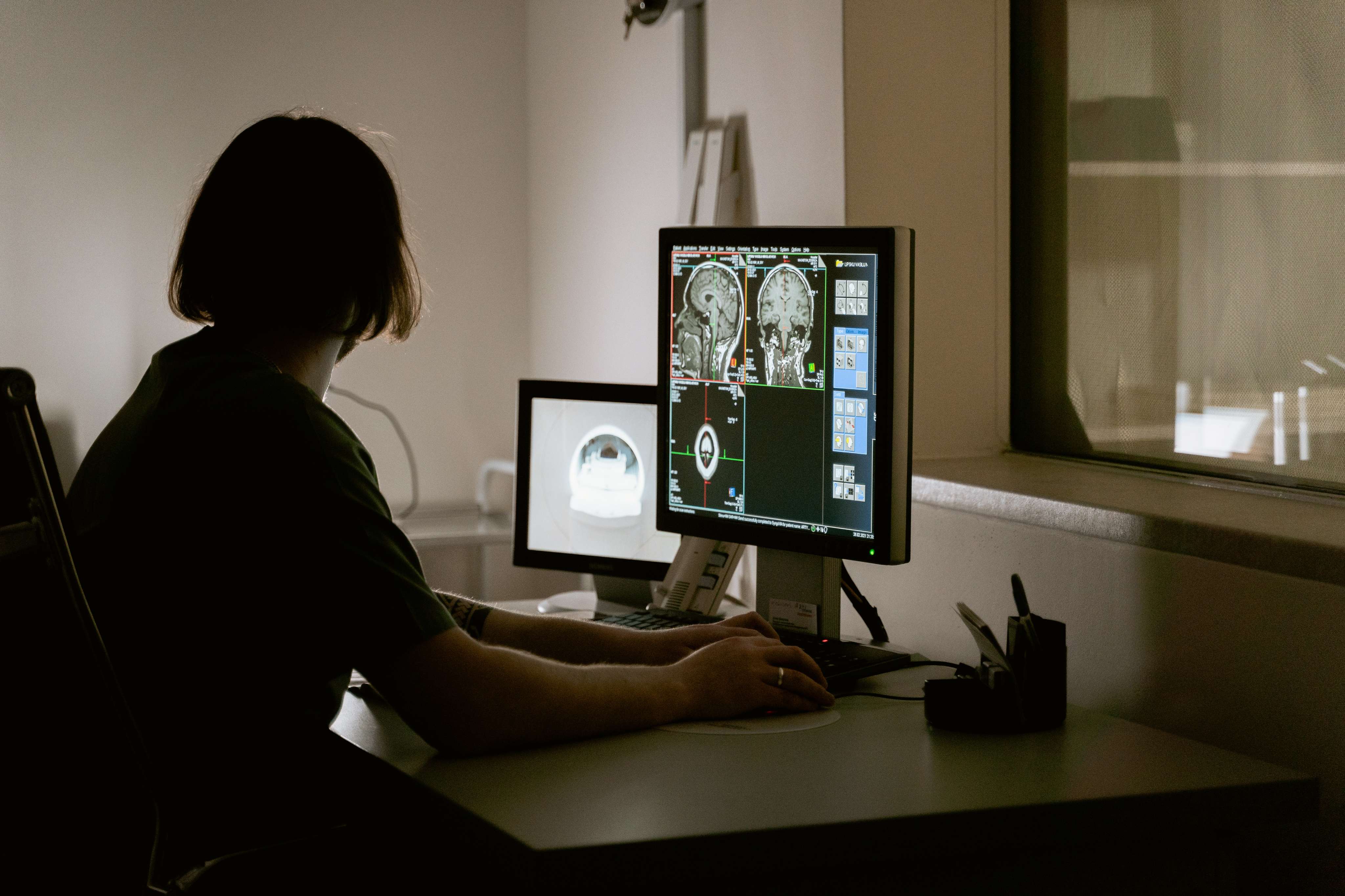 Difference Between CT Scans and MRI Scans?